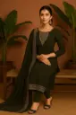 Shahi Andaz – Charcoal Rang ka Nazrana