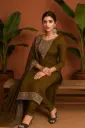 Shahi Andaz – Olive Green ka Shandar Joda